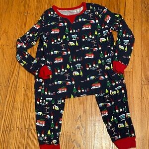 Wondershop  happy holidays Pajamas size large